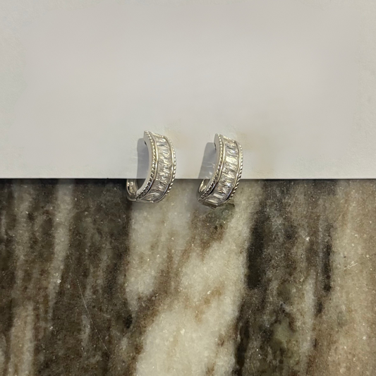 Alma Bianca Earrings