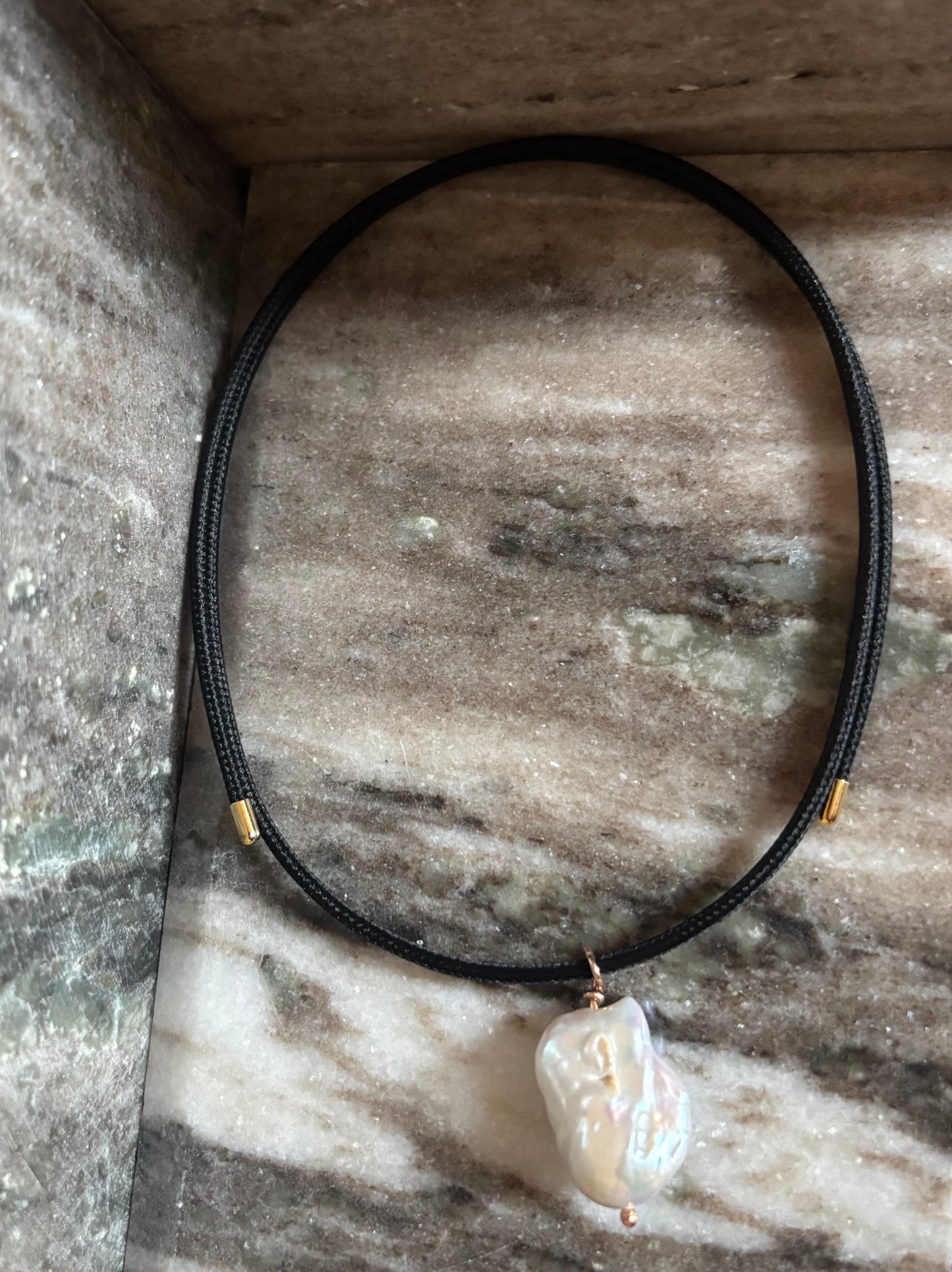 Nerea Black Necklace