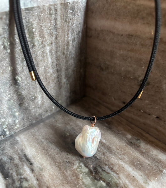 Nerea Black Necklace