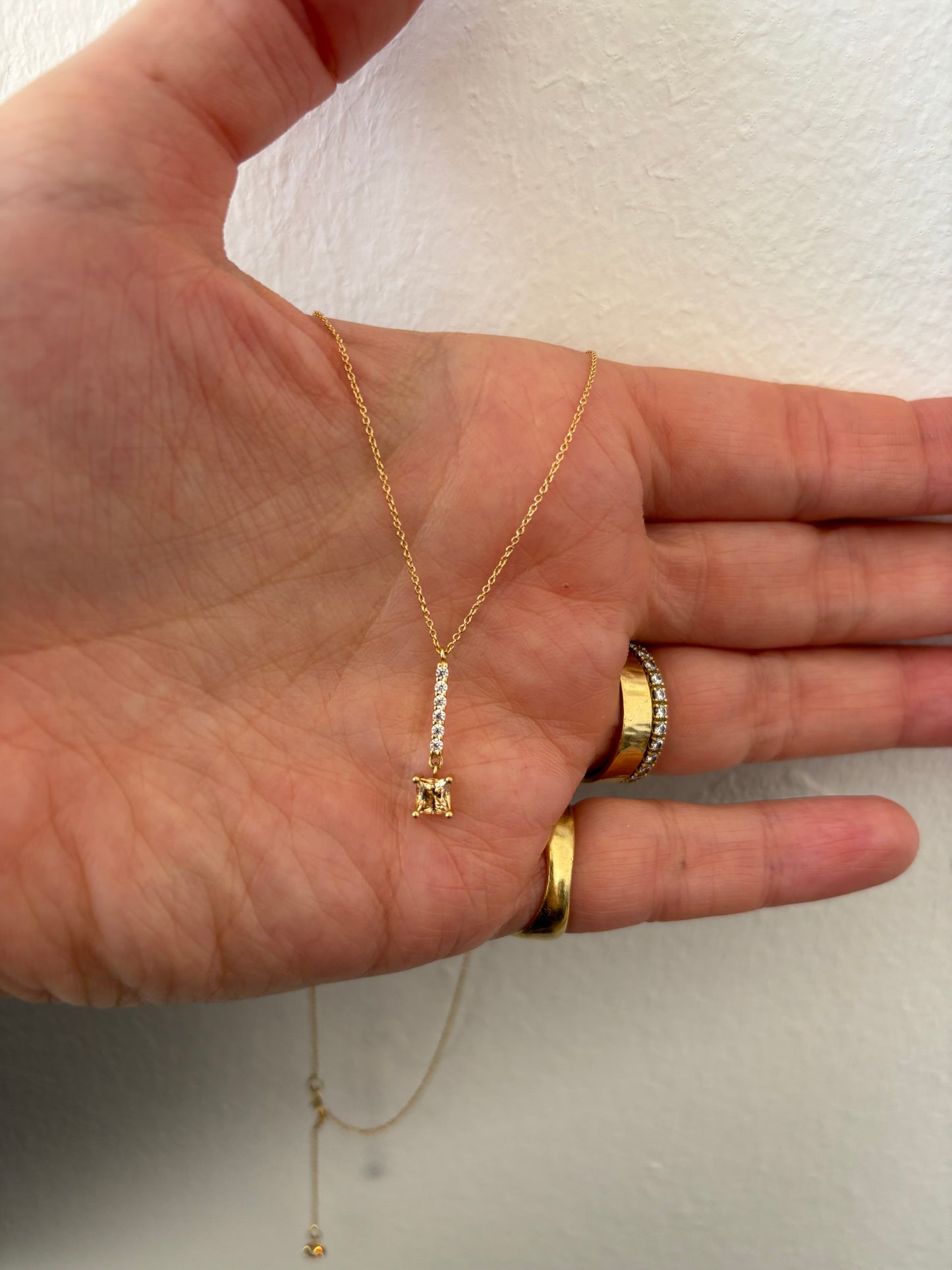 Citria Necklace