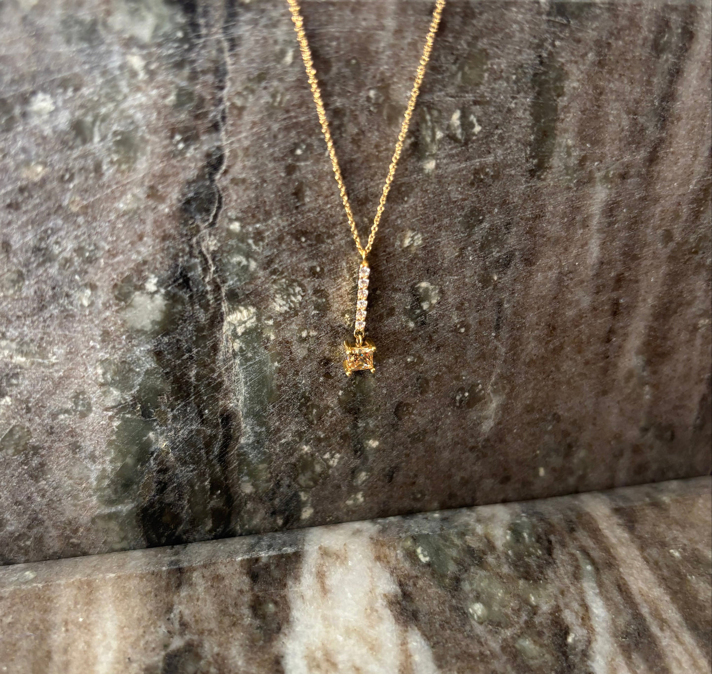 Citria Necklace